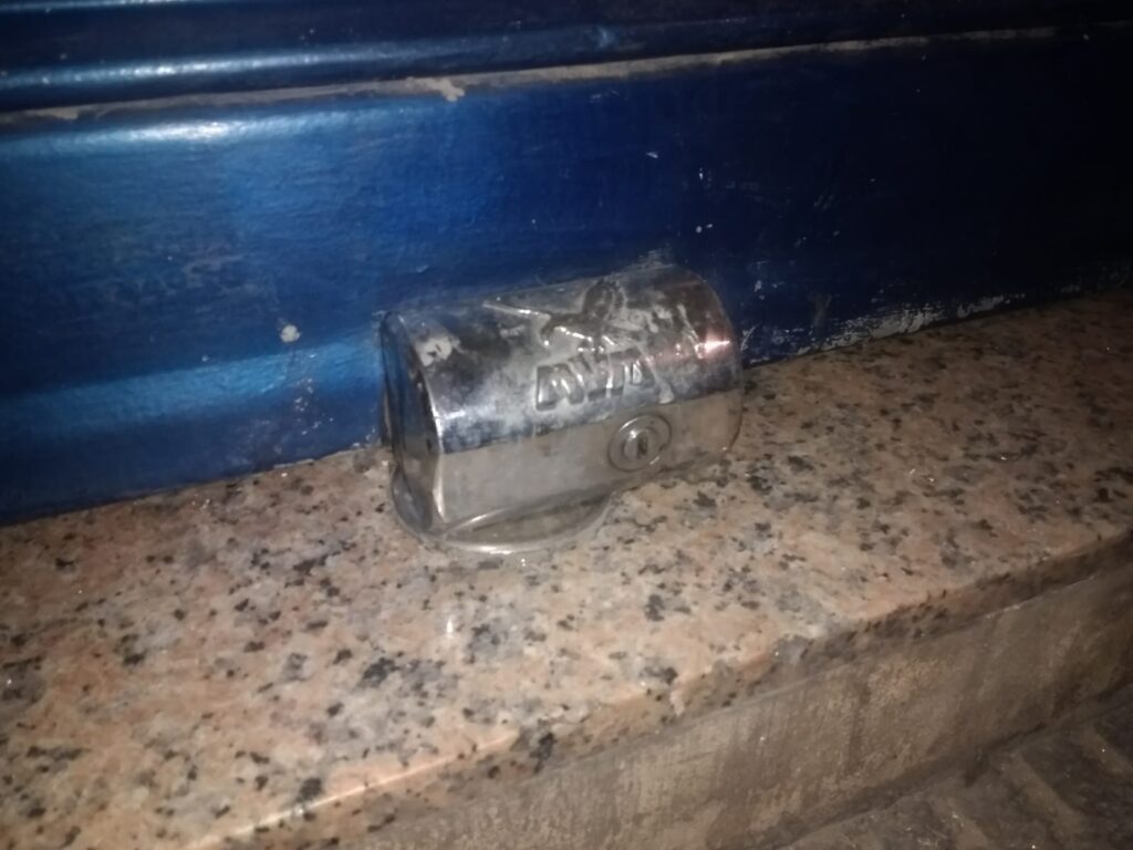 Apertura de persianas Argonos