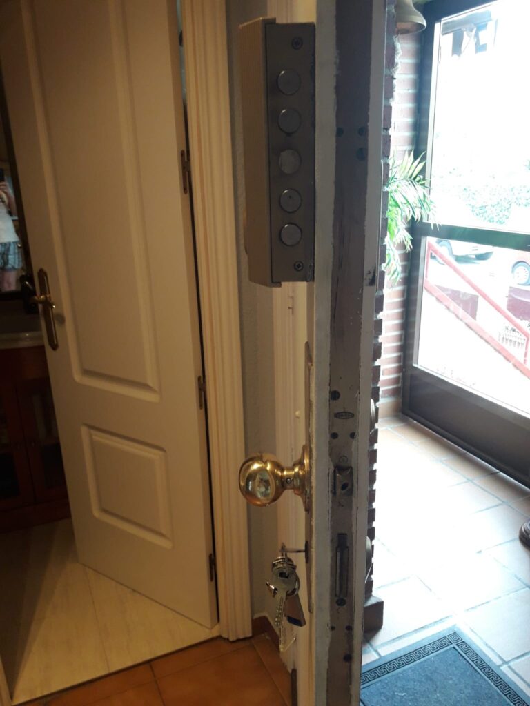 Apertura de puertas Abionzo