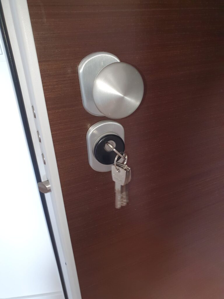 Apertura de puertas Castanedo