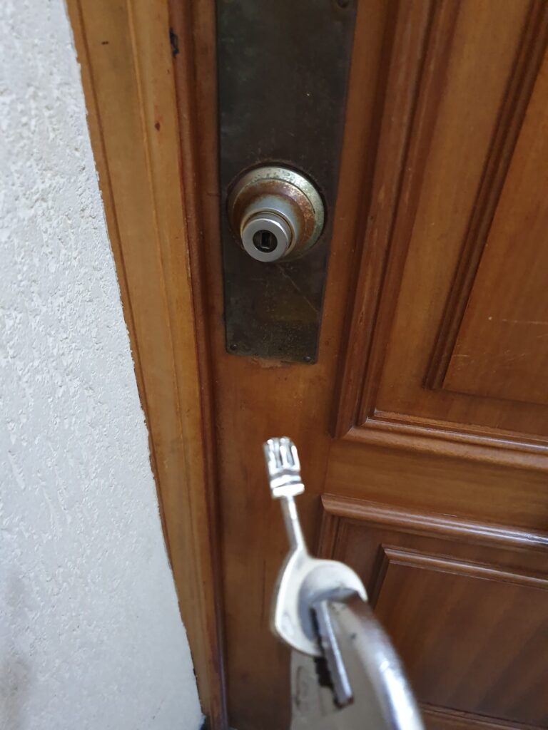 Apertura de puertas Cereceda