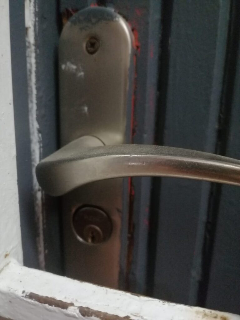 Apertura de puertas Igollo