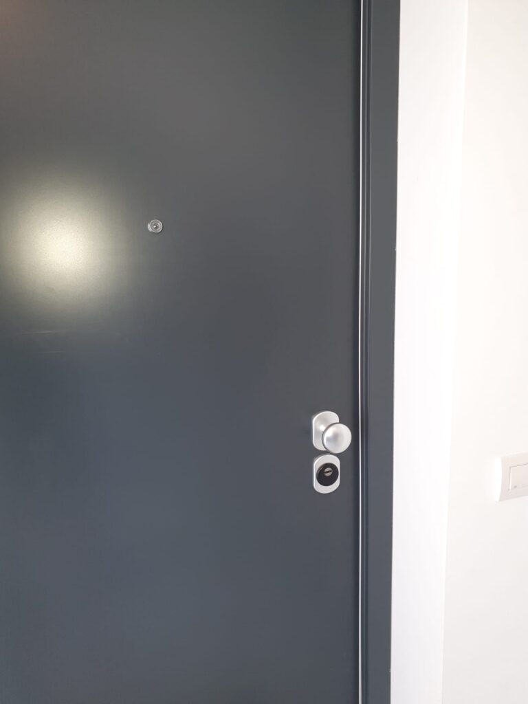 Apertura de puertas Iseca Vieja