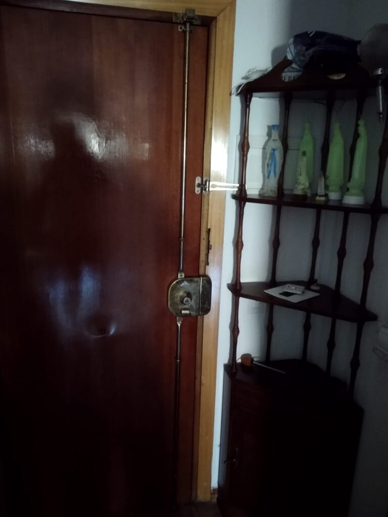 Apertura de puertas Las Carcobas