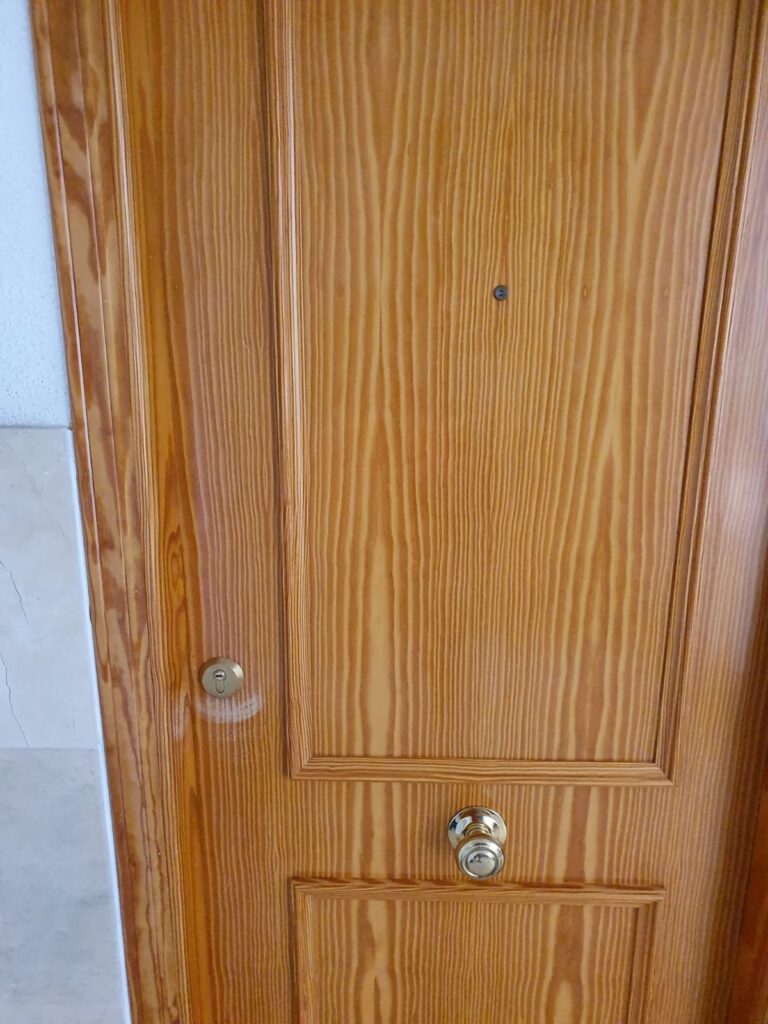 Apertura de puertas Lloreda