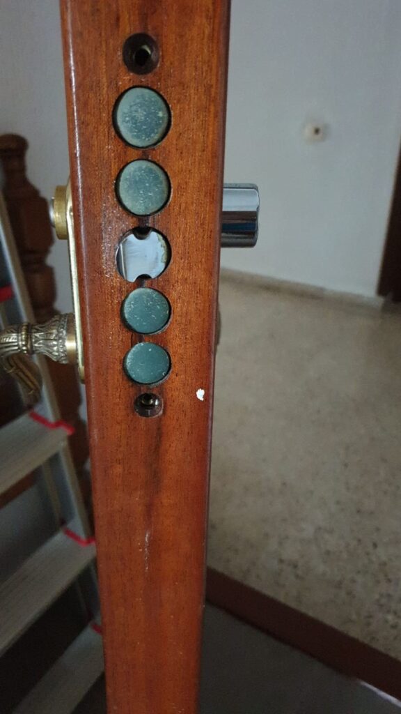 Apertura de puertas Pedrena