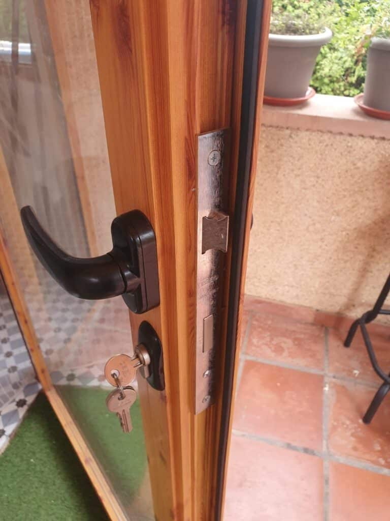 Apertura de puertas Santiurde de Toranzo