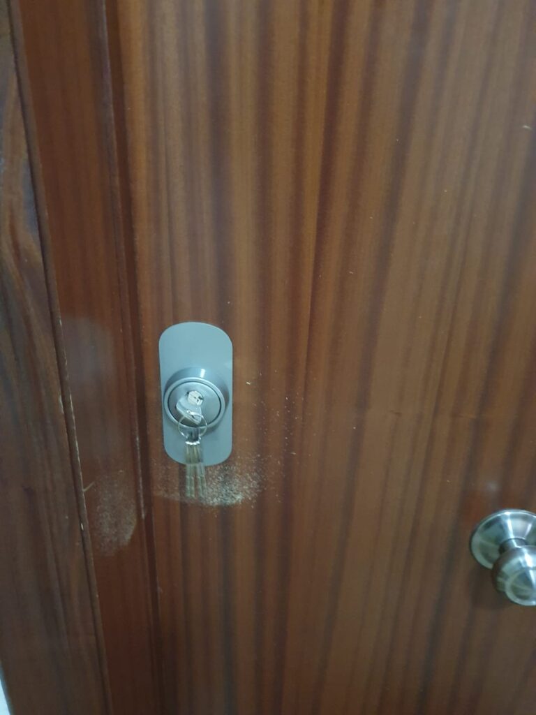 Apertura de puertas Termino