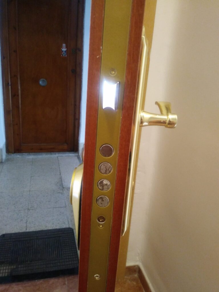 Apertura de puertas Vega
