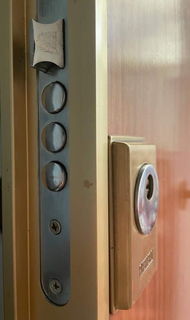Apertura de puertas Vejoris
