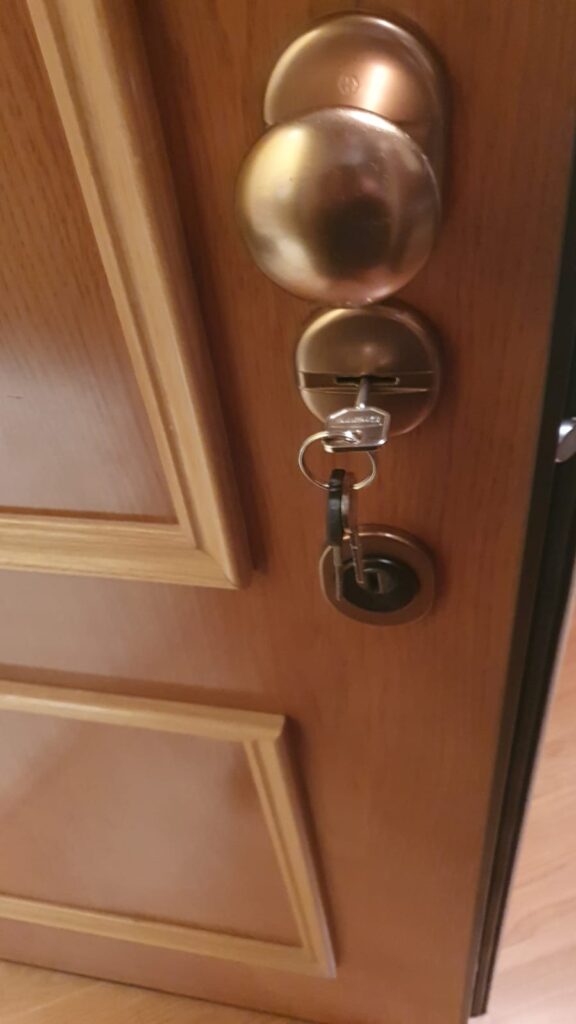 Apertura de puertas Villasevil