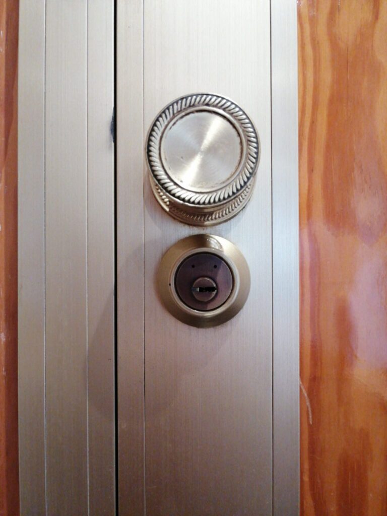 Apertura de puertas Yera