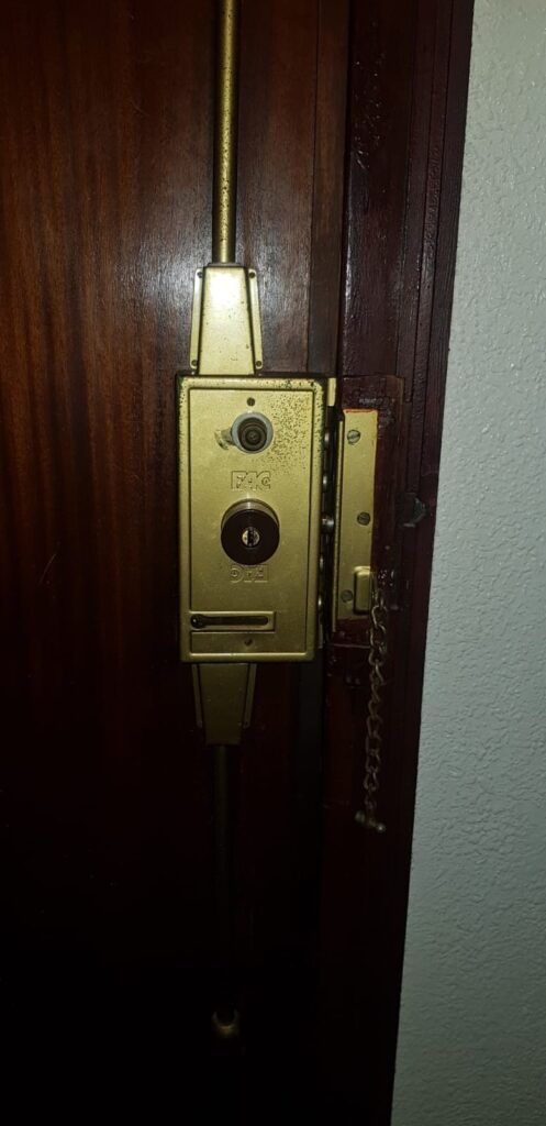 Cambio de cerraduras Calga