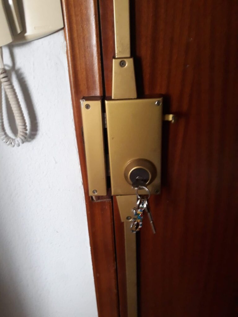 Cambio de cerraduras Coterillo
