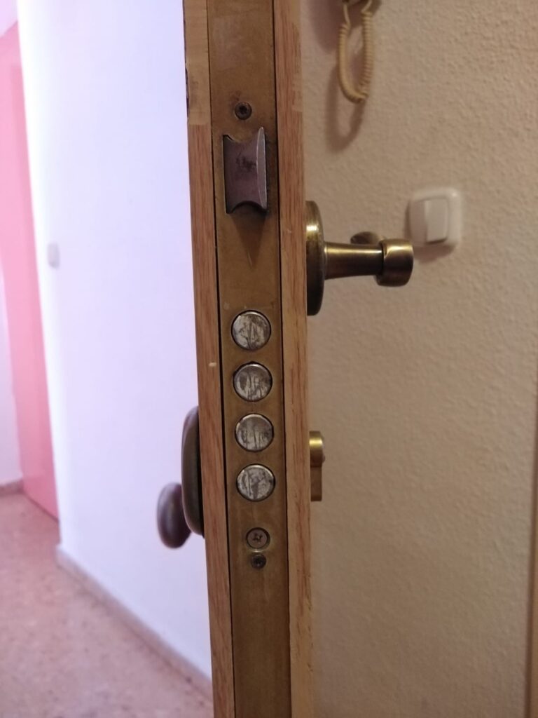 Cambio de cerraduras Mijares